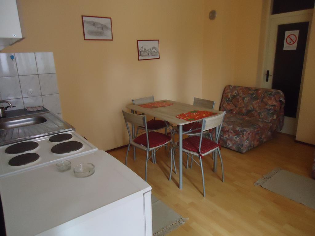Prenociste Vila Stara Breza Palic Room photo